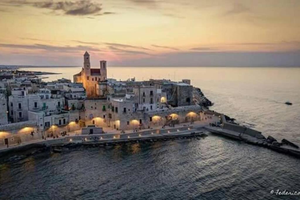 Onda Mare Villa โจวีนัซโซ ภายนอก รูปภาพ